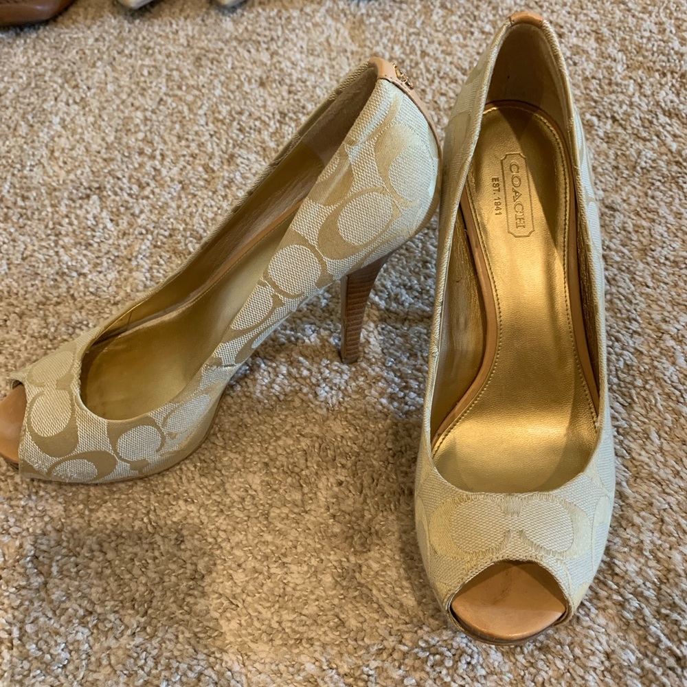 Coach Heels - Picture 1 of 2